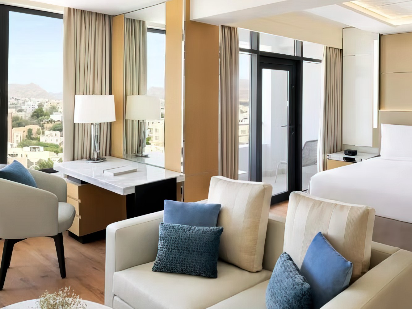 Crowne Plaza Muscat
